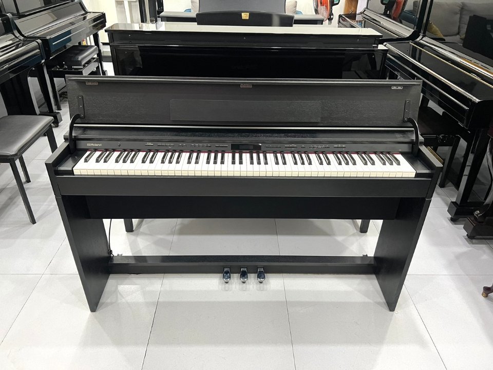 Hình ảnh chi tiết ROLAND DP-603 CBS (New) góc chụp 2